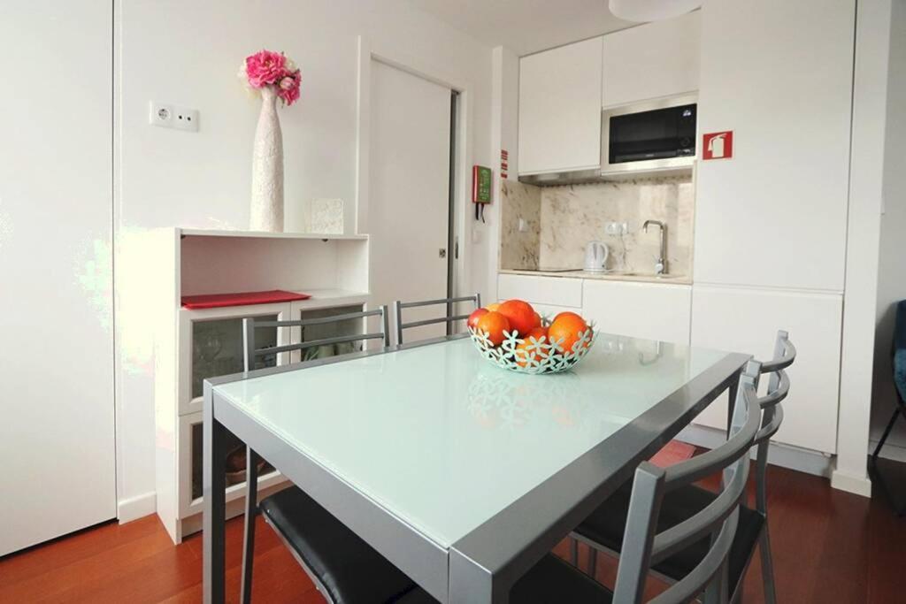 Apartamento Espelho Da Ria No Coracao De Aveiro Exterior foto